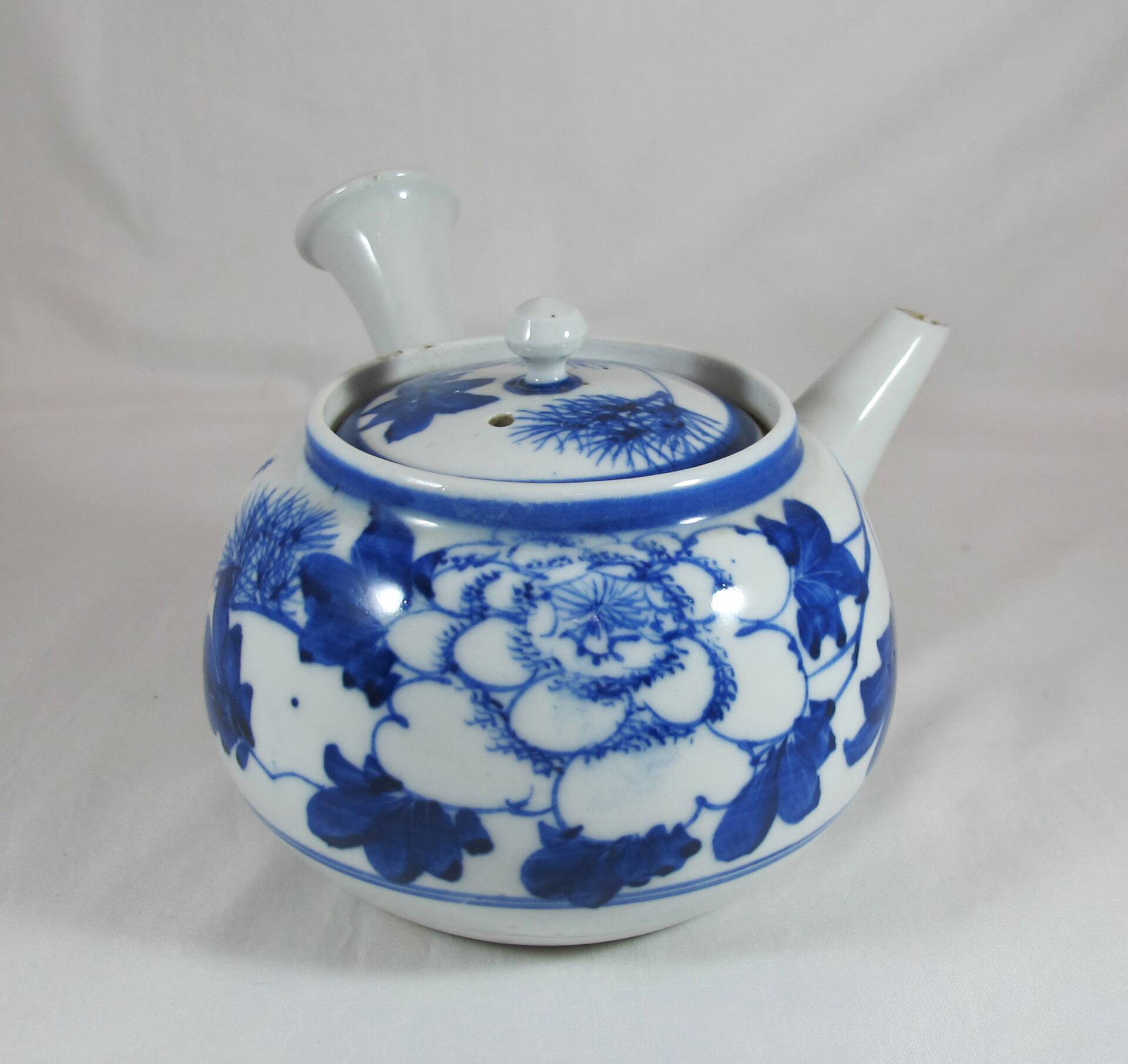 small Chinese or Japanese blue and white porcelain teapot early 20th century
