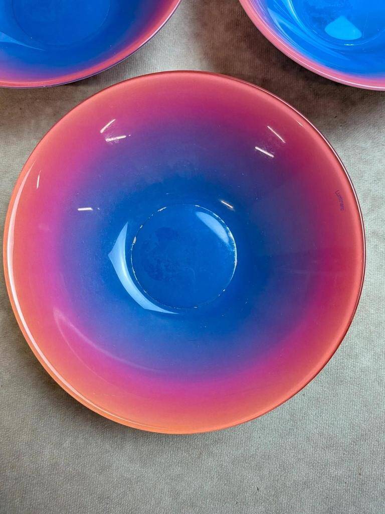 Set of 7 vintage coloured Luminarc bowls