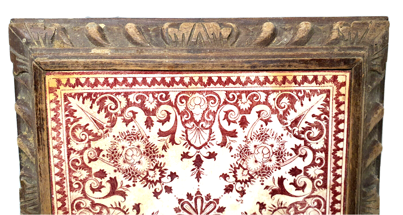 Rug contour wood faience decorated pattern red/bordeaux