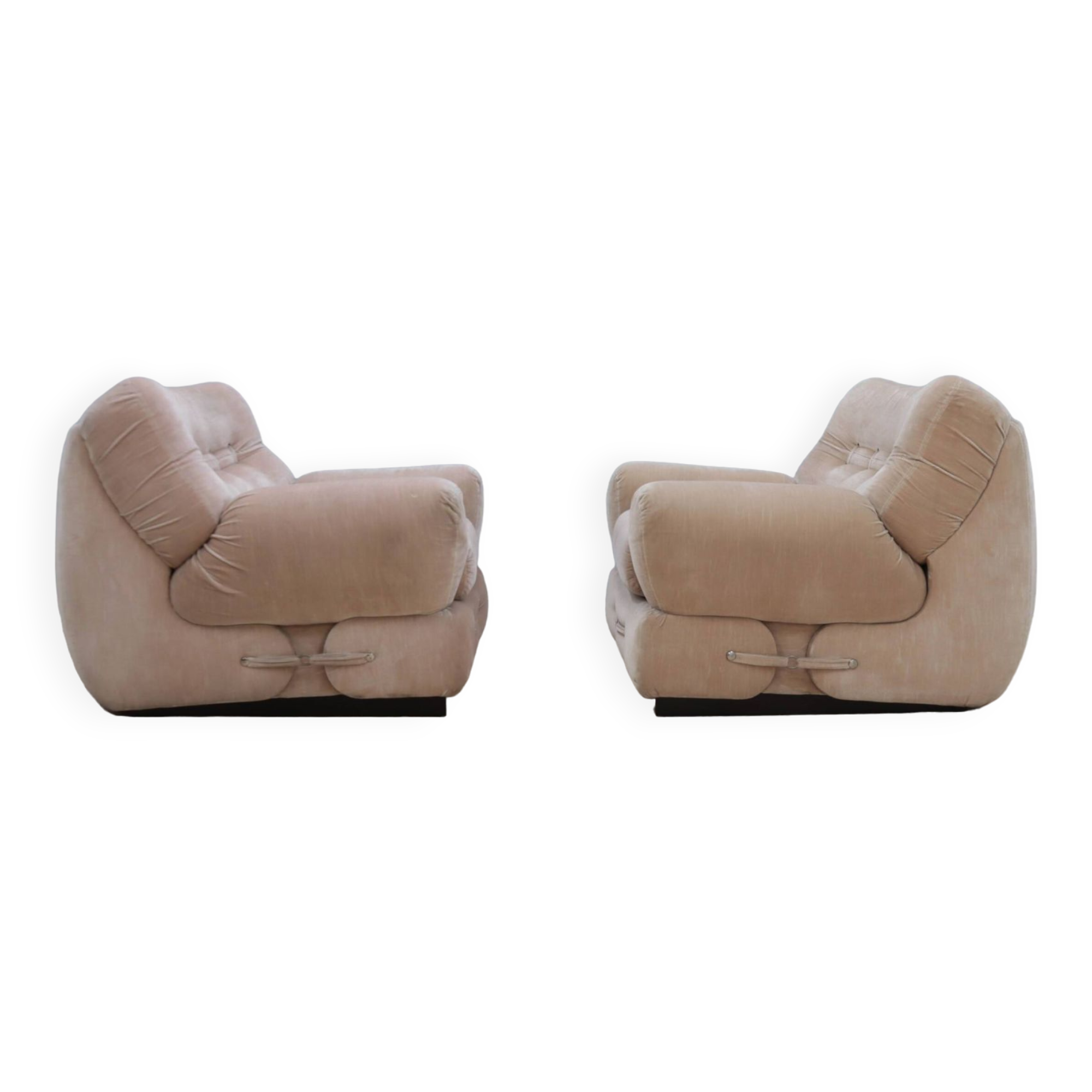 Vintage pair of velvet armchairs MARIANI 1970s
