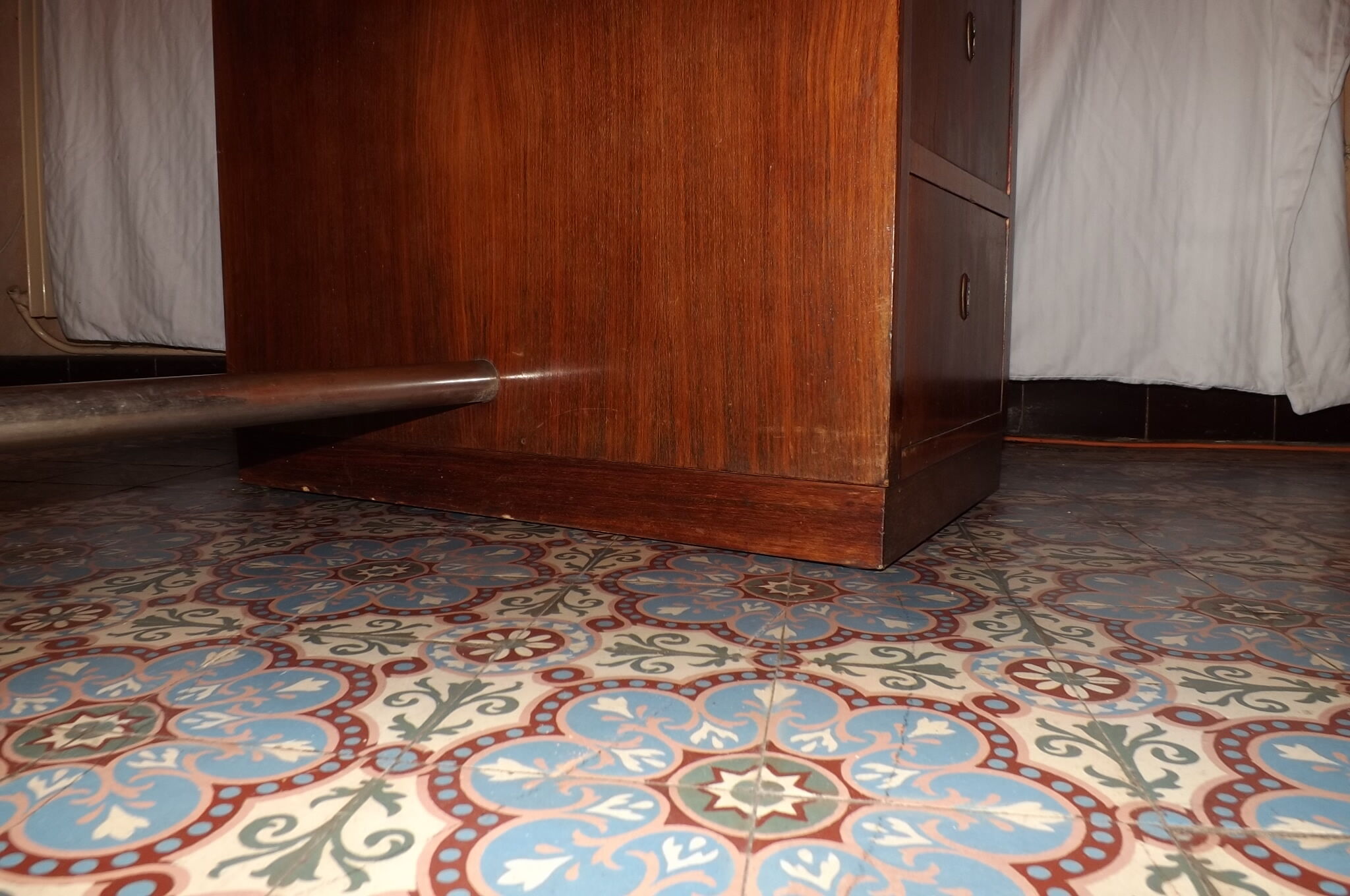 Art deco desk by Jules Leleu