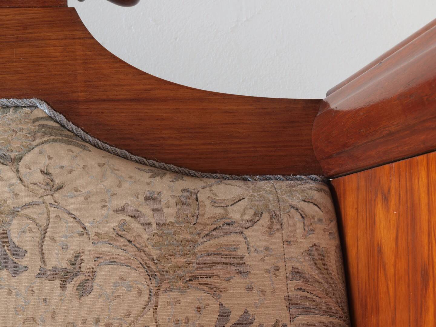 Vintage Oak Sofa / Couch, Antique Empire Danish Craftmanship 1880-1910s