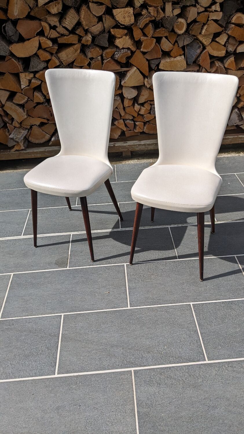 Baumann Essor model chairs
