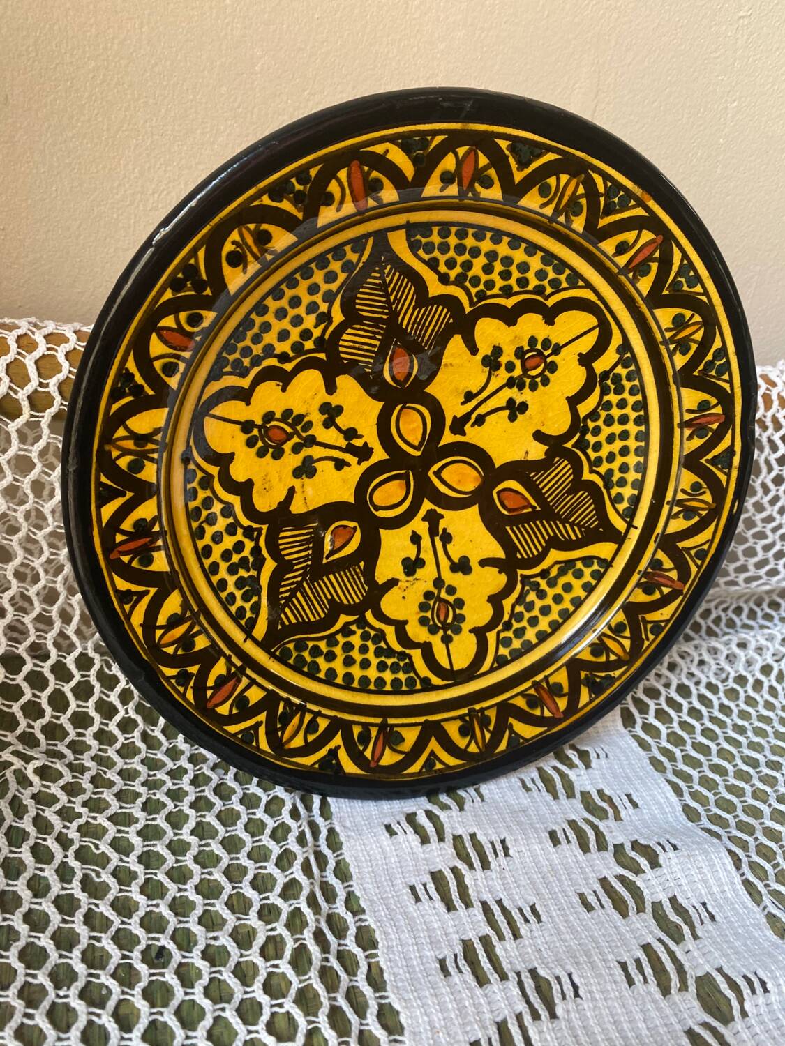 Assiette orientale colorée