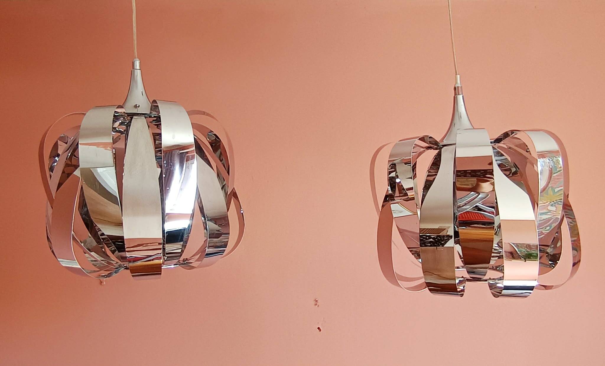 Paire de suspensions Space Age en métal chromé