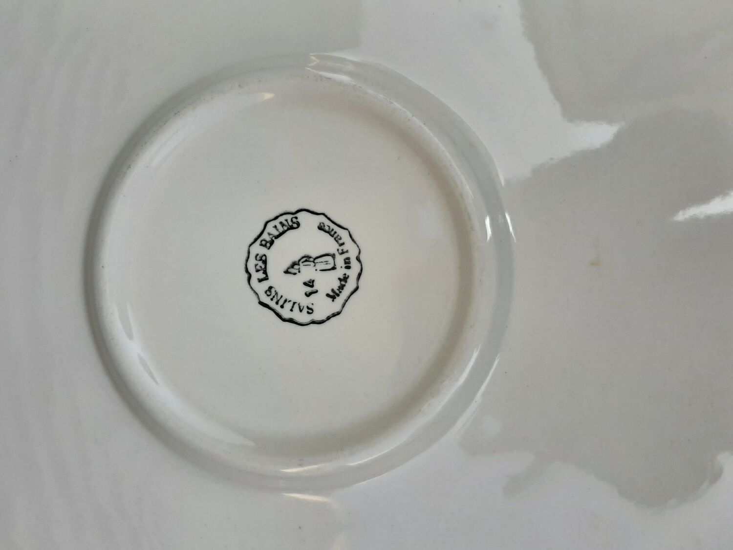 Strawberry plate and slip drainer Salins