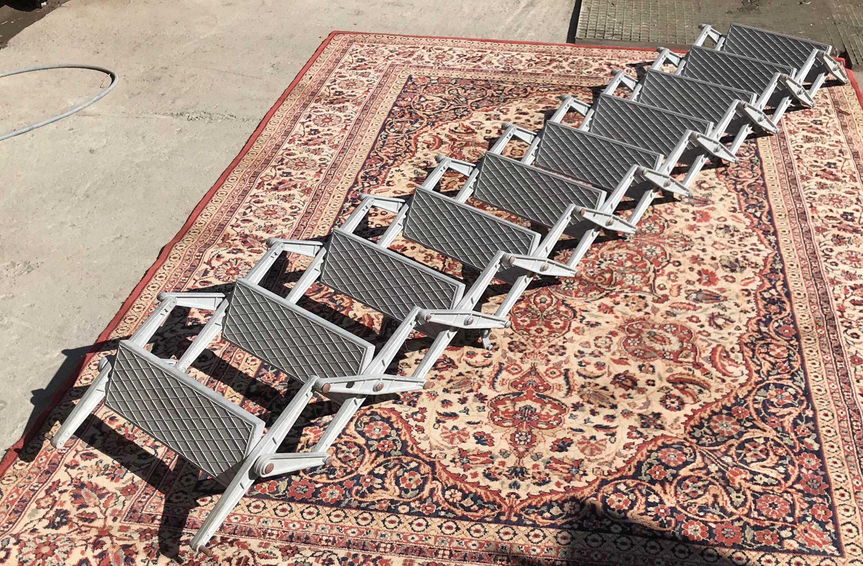 Henke accordion staircase