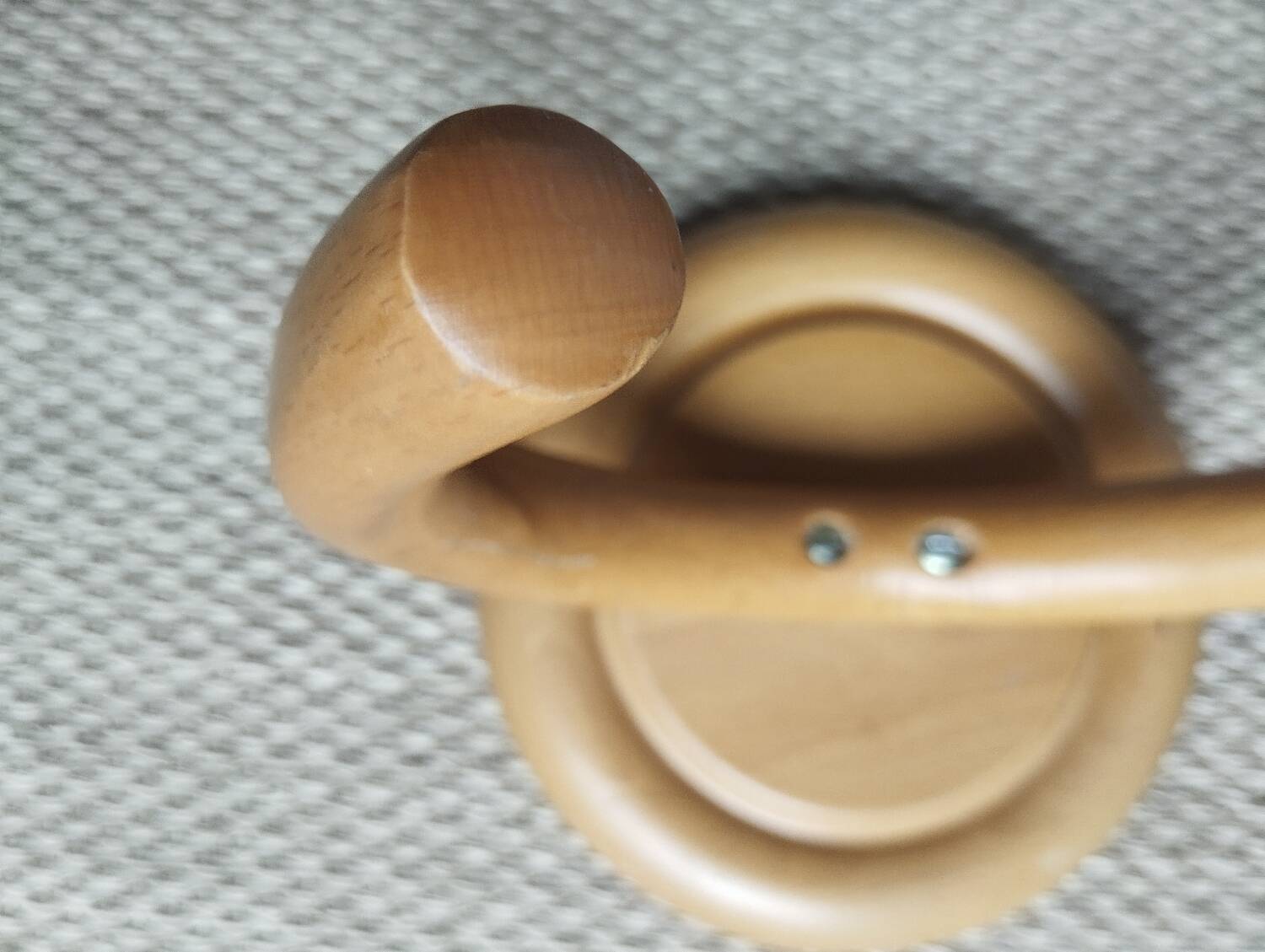 Curved wooden coat hook