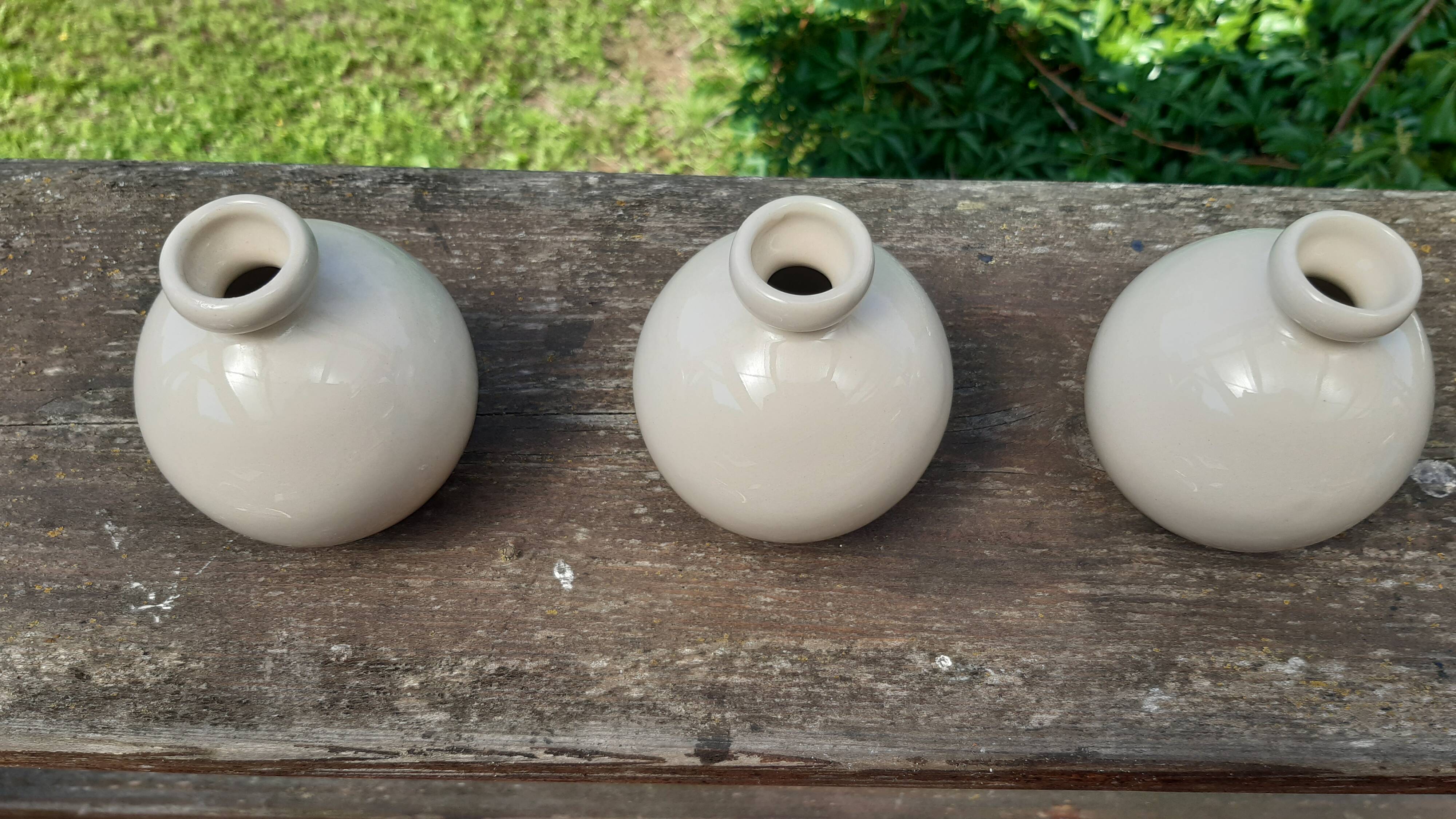 Lot de 3 vases boules faïence de Villenauxe
