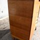 Armoire vintage pieds compas