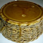 Sarreguemine ceramic cake dish imitating braided basket