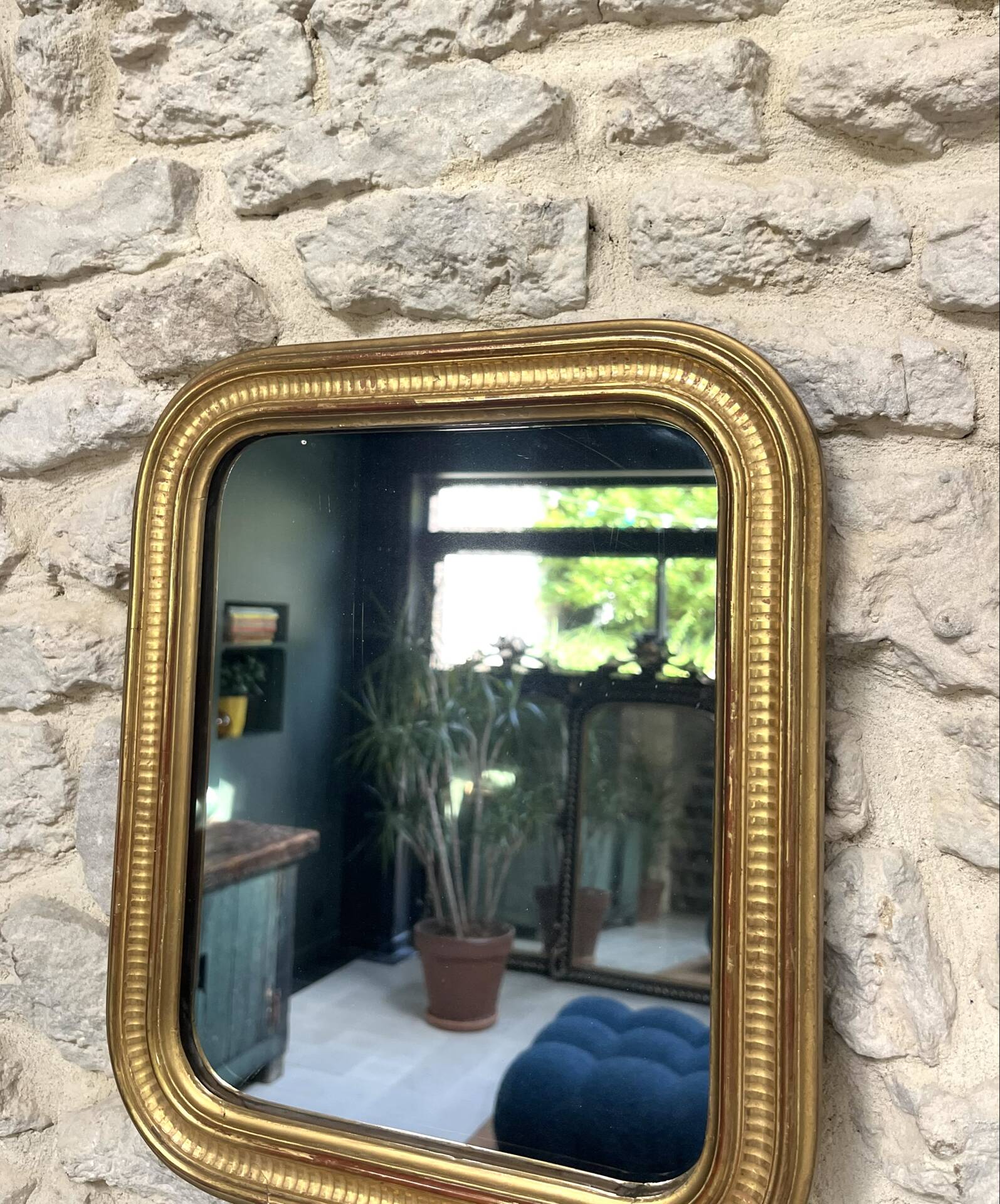 Louis-Philippe mirror gilded with gold leaf 37.5/31.5cm mercury glass