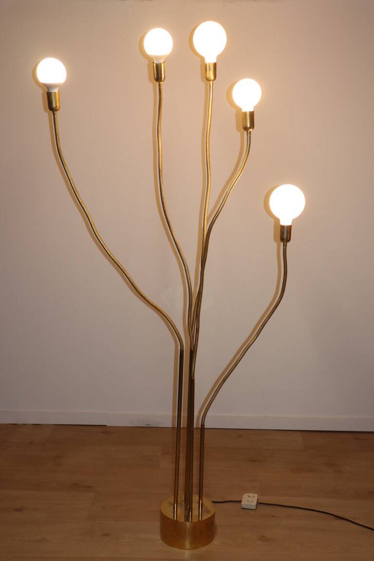 Vintage model F415 floor lamp in gold metal, Saint Germain Lumière edition, 1970