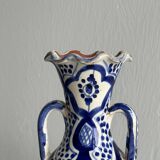 Petit vase en poterie ancienne