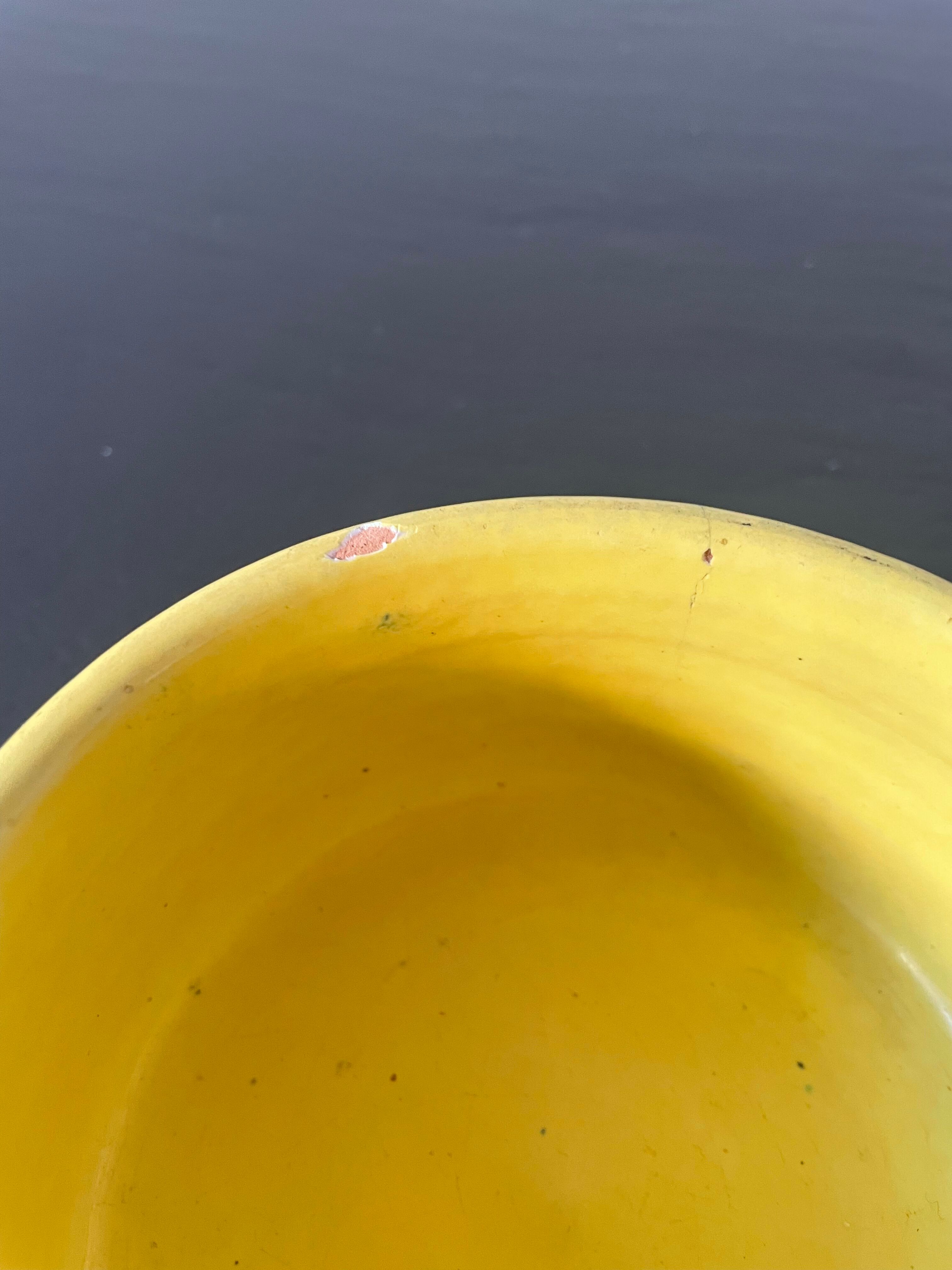 Geometric cups André Freymond