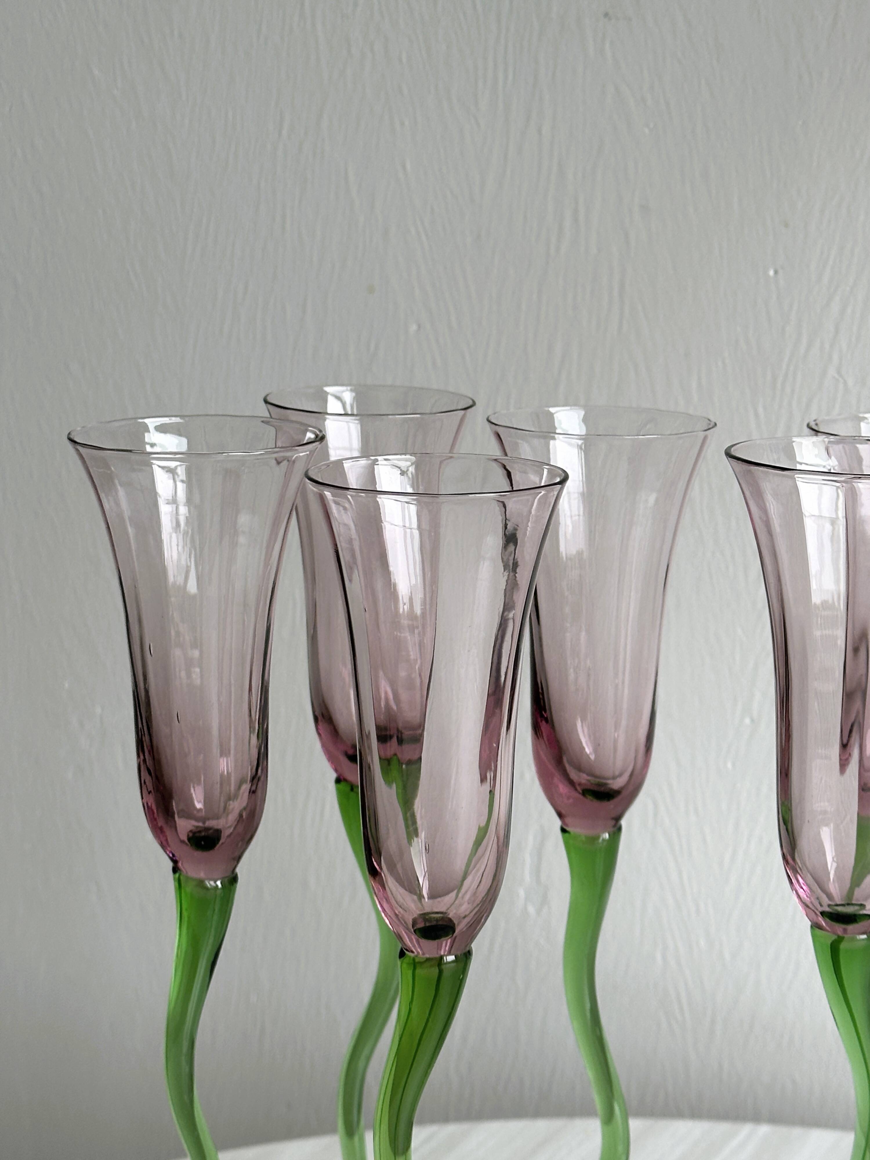 Set of 6 blown glass champagne glasses, green twisted feet