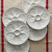 Set of 6 oyster plates in porcelain by Pillivuyt.