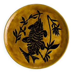 Plat en céramique, jean