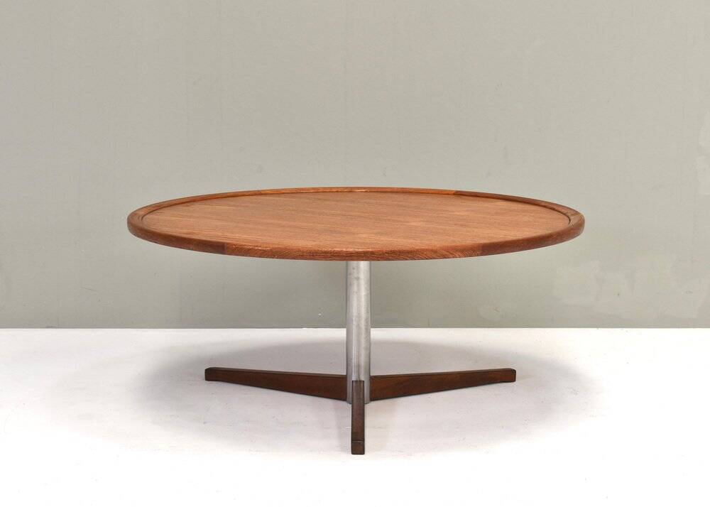 Vintage Dutch round coffee table in teak by Martin Visser for Spectrum, 1960s