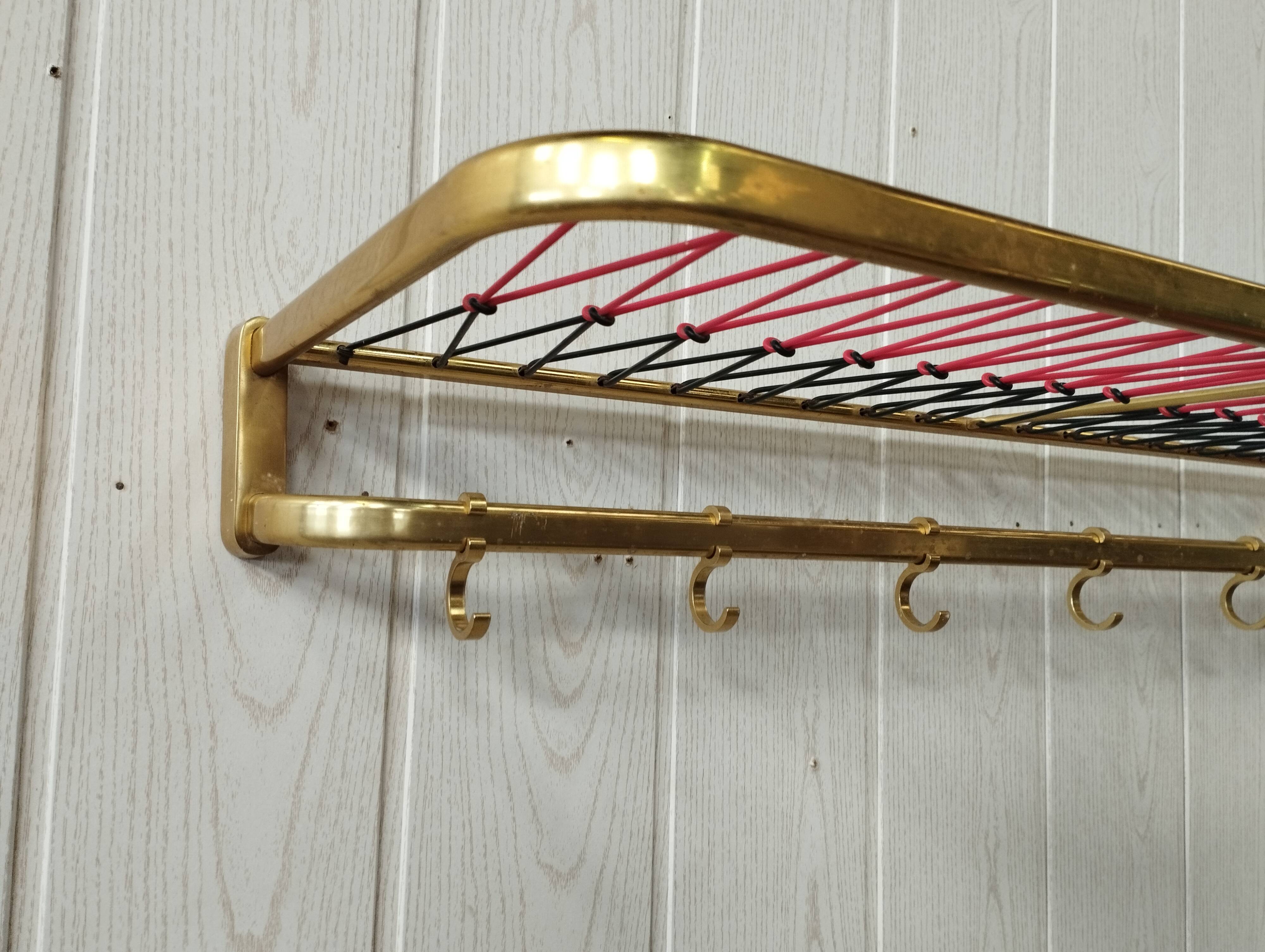 Vintage gold metal and scoubidou coat rack