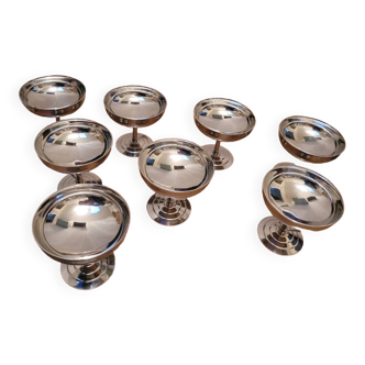 8 Chrome cups