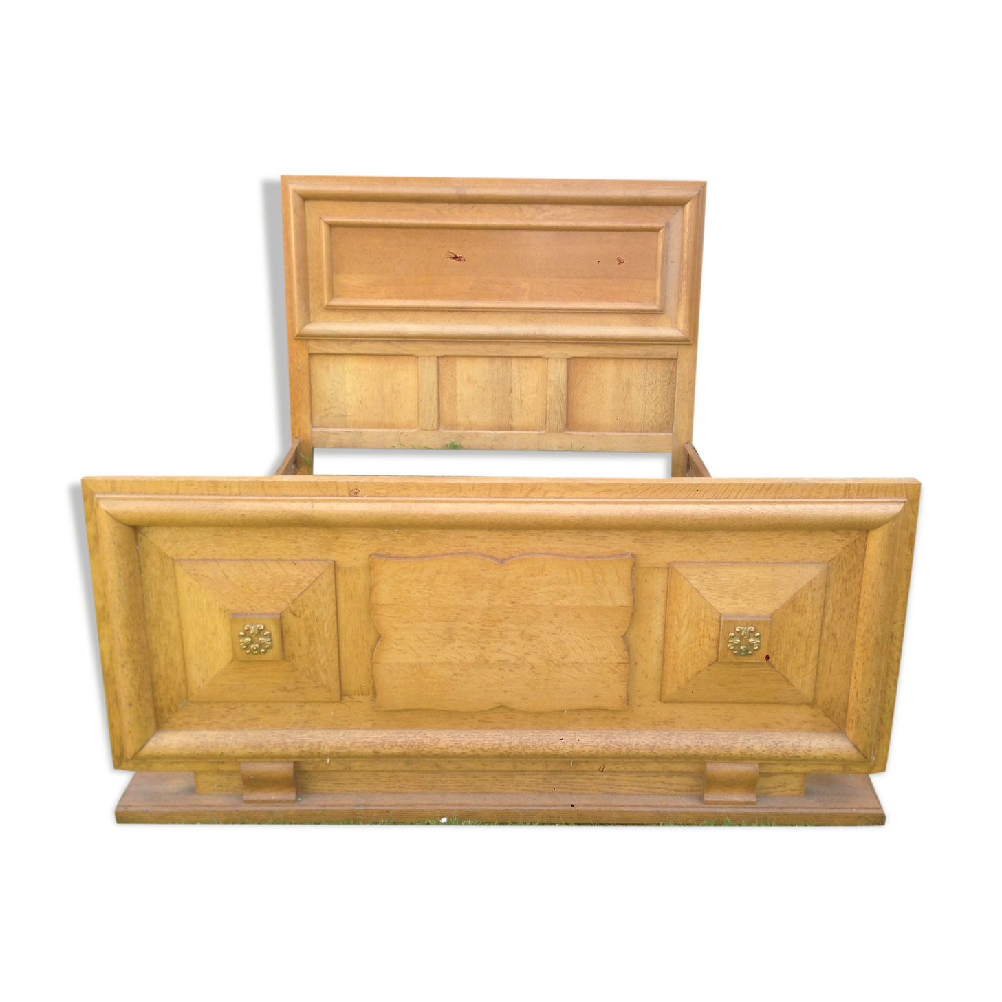 Art Deco bed in solid oak 190x142cm