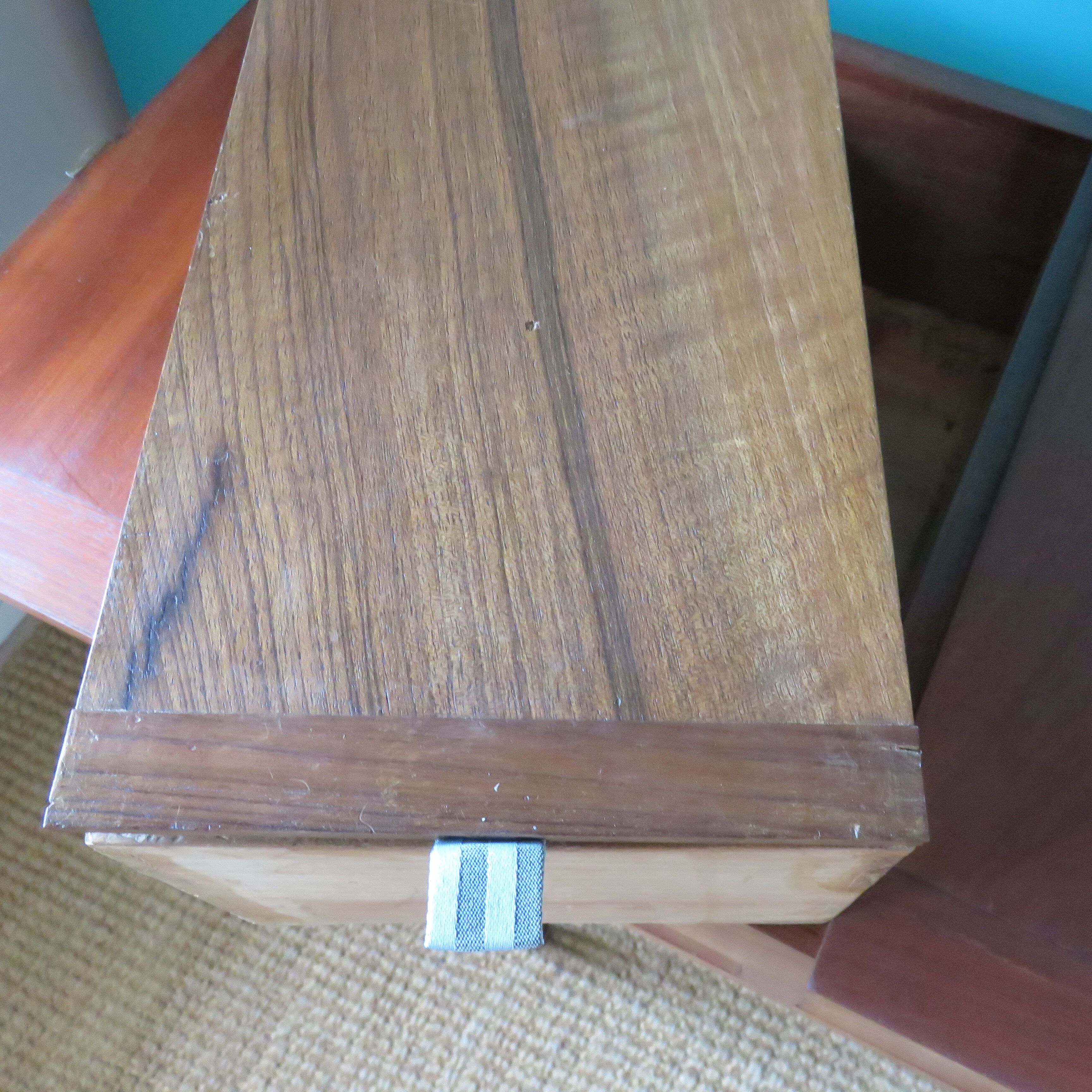 Antique dressing table, late 18th century, in solid cherry wood, France circa 1770