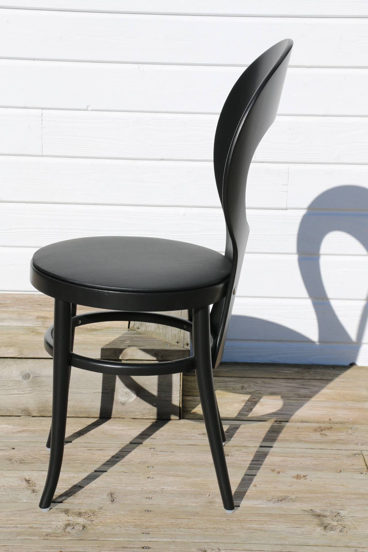 BAUMANN black seagull chair black skai