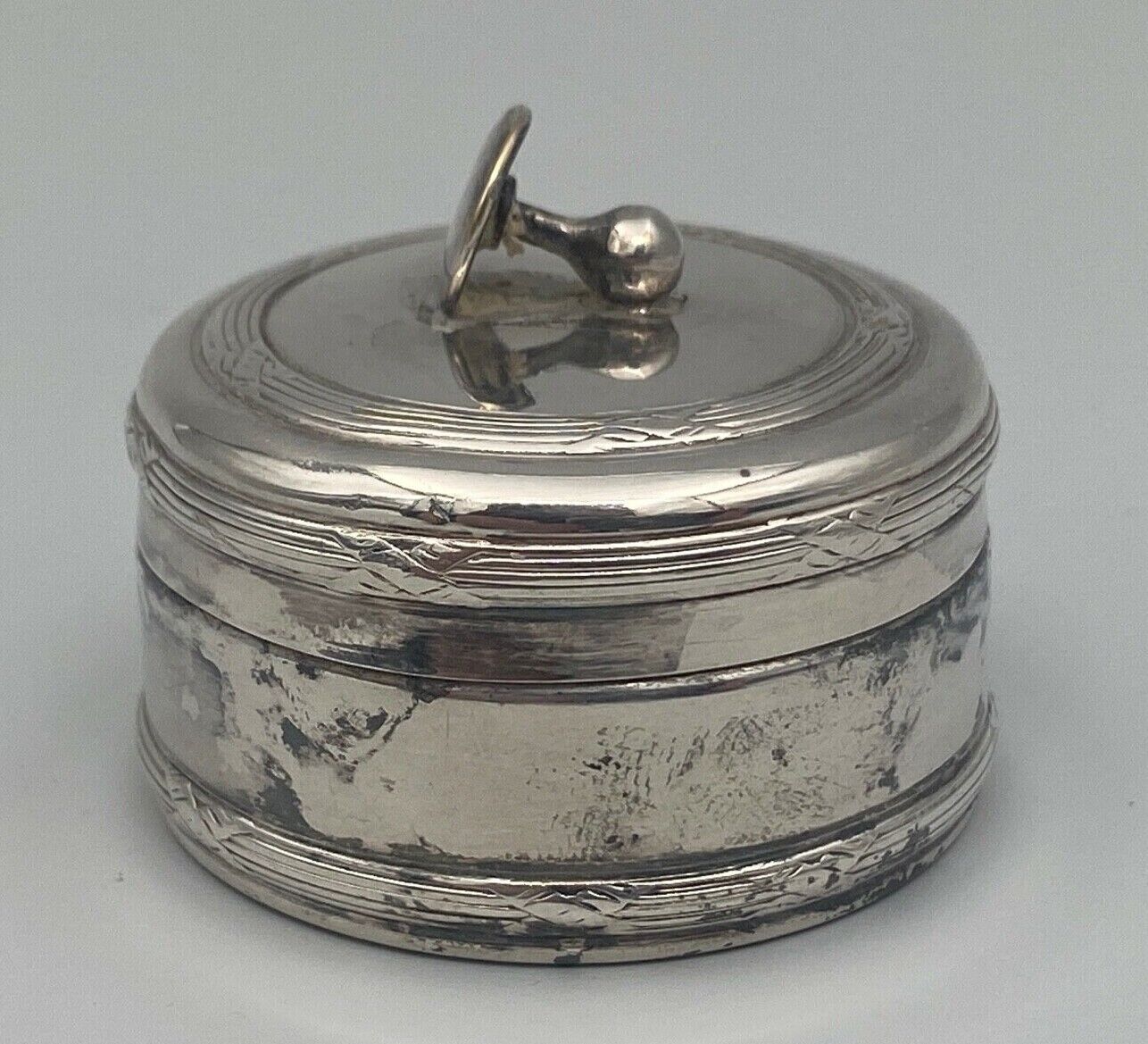 Christian dior silver metal box with cufflink decor socket