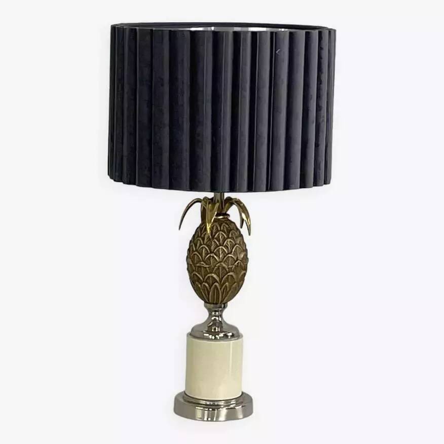 Vintage brass pineapple lamp