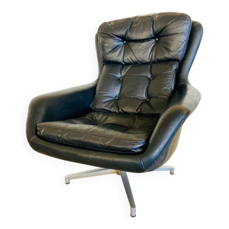 Vintage Danish swivel chair in black leather by Bramin