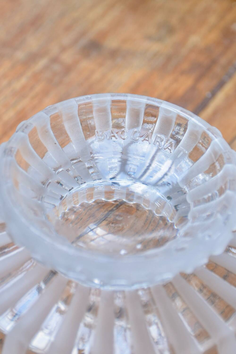 Baccarat sugar bowl, "alternating ribs" model