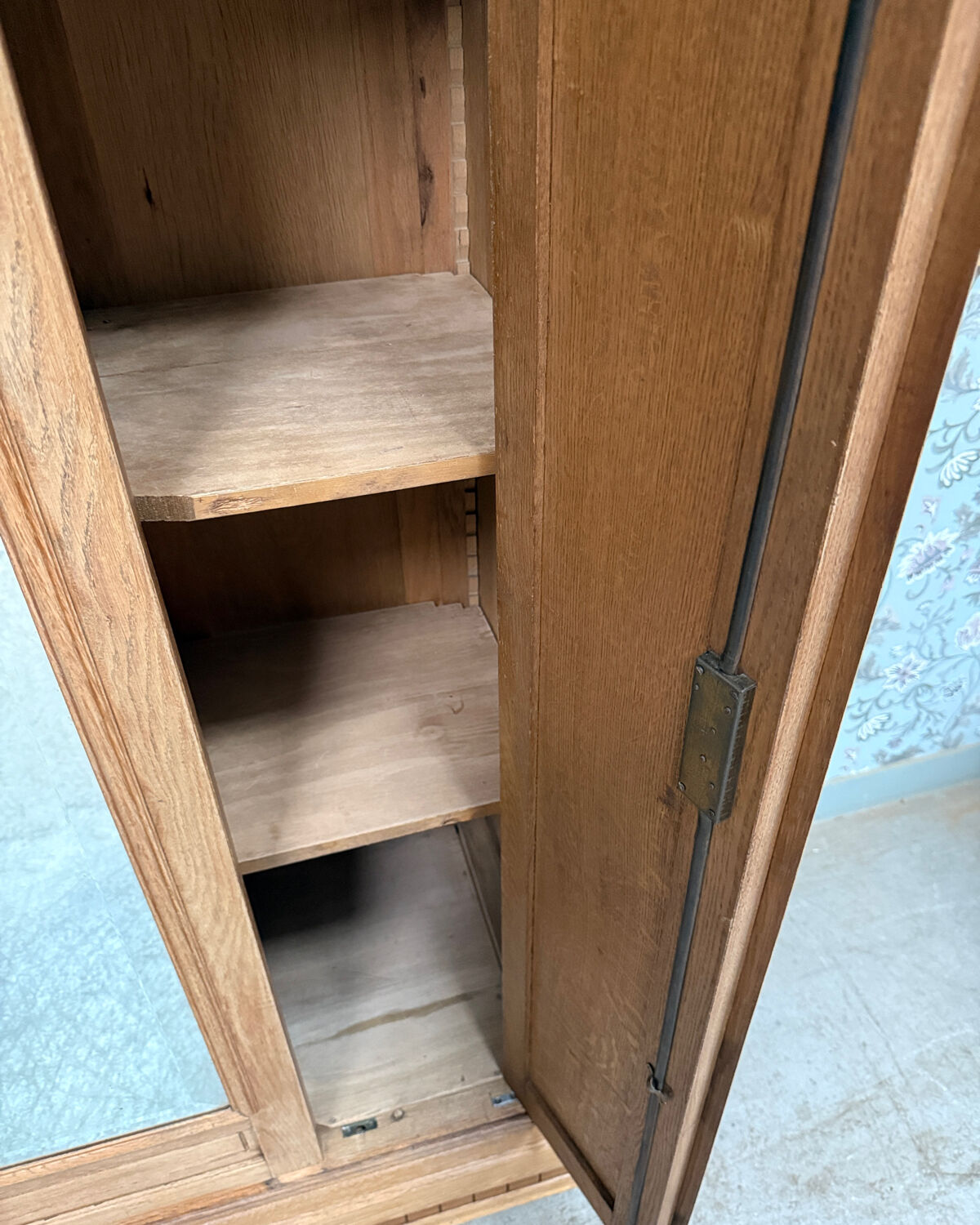 Art Deco oak wardrobe (renovated)