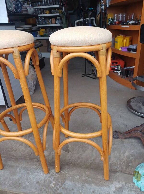 Tabouret de bar bois style thonet