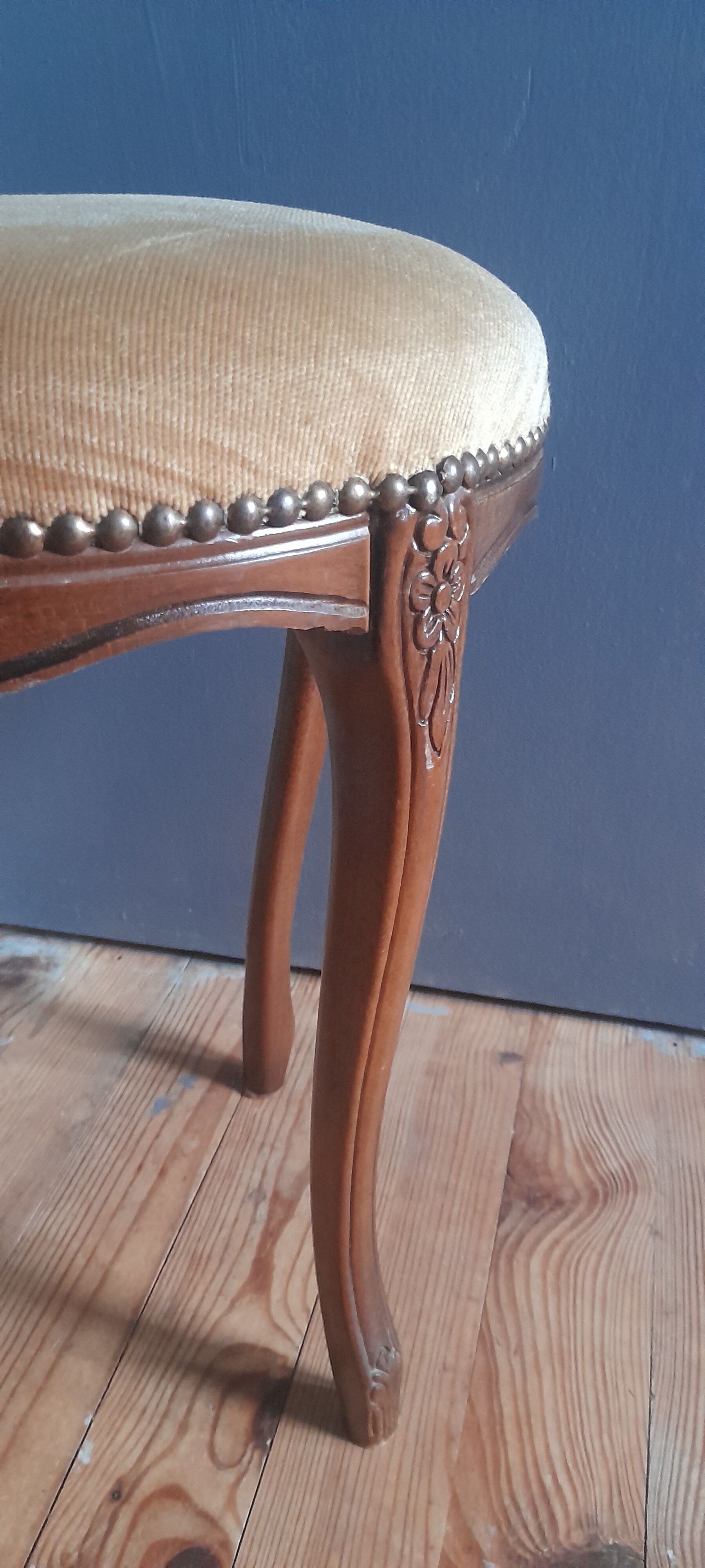 Piano stool / dressing table, Louis XV style, arched base seat velvet