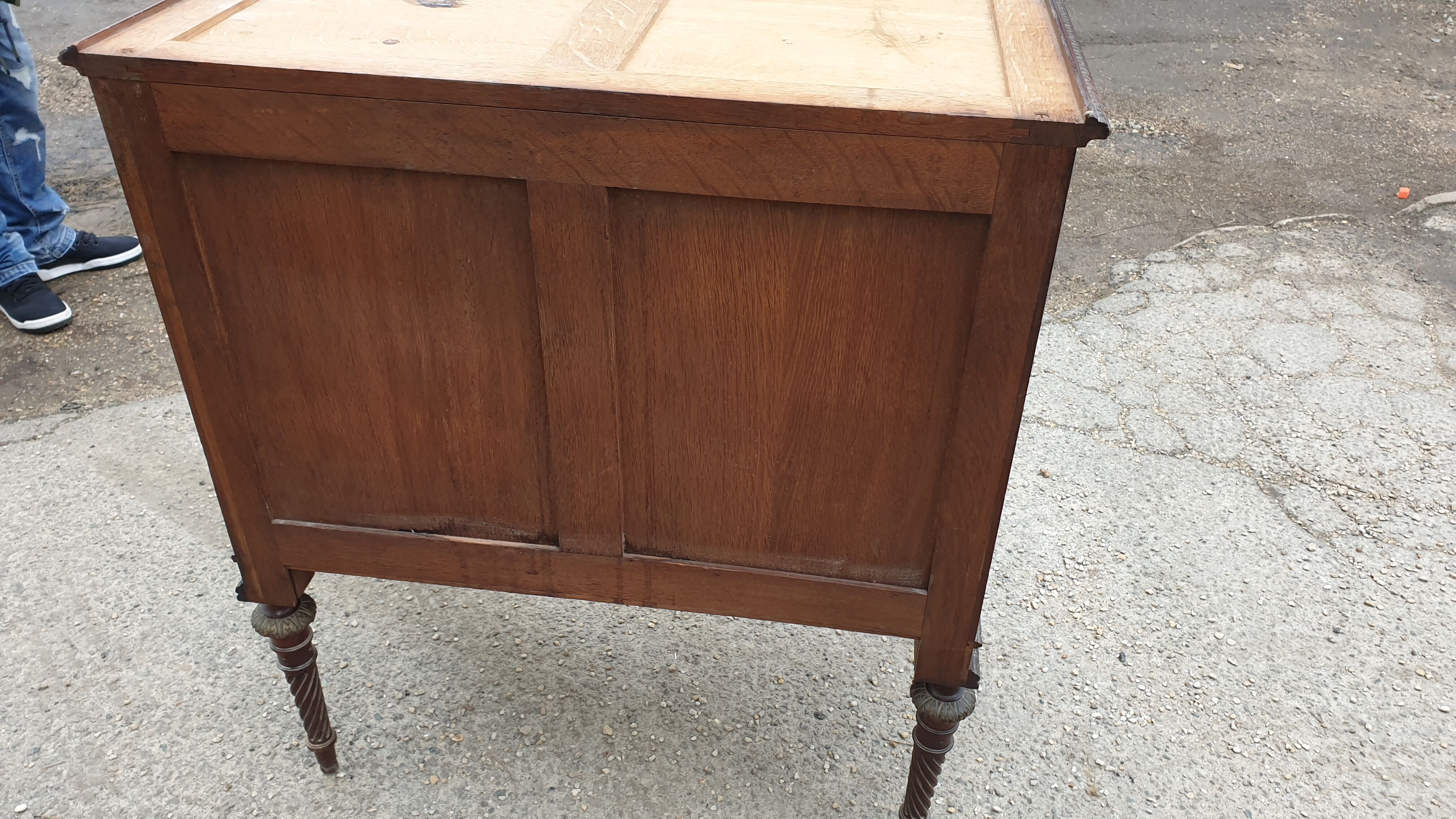 Chest of drawers louis xvi 3 drawers