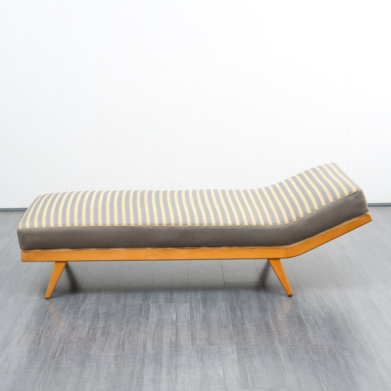 Bench / daybed 50's with stripes