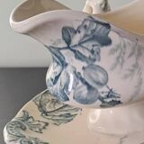 Creil Montereau iron clay sauce boat