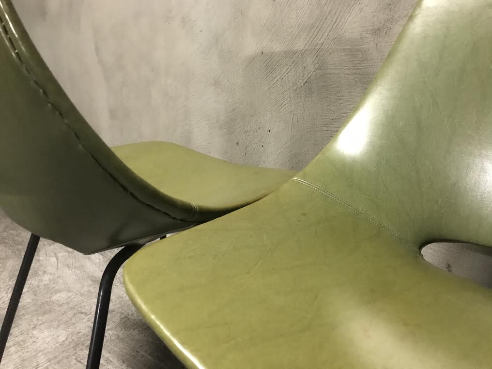 Pierre Guariche "Tonneau" chair, Steiner edition