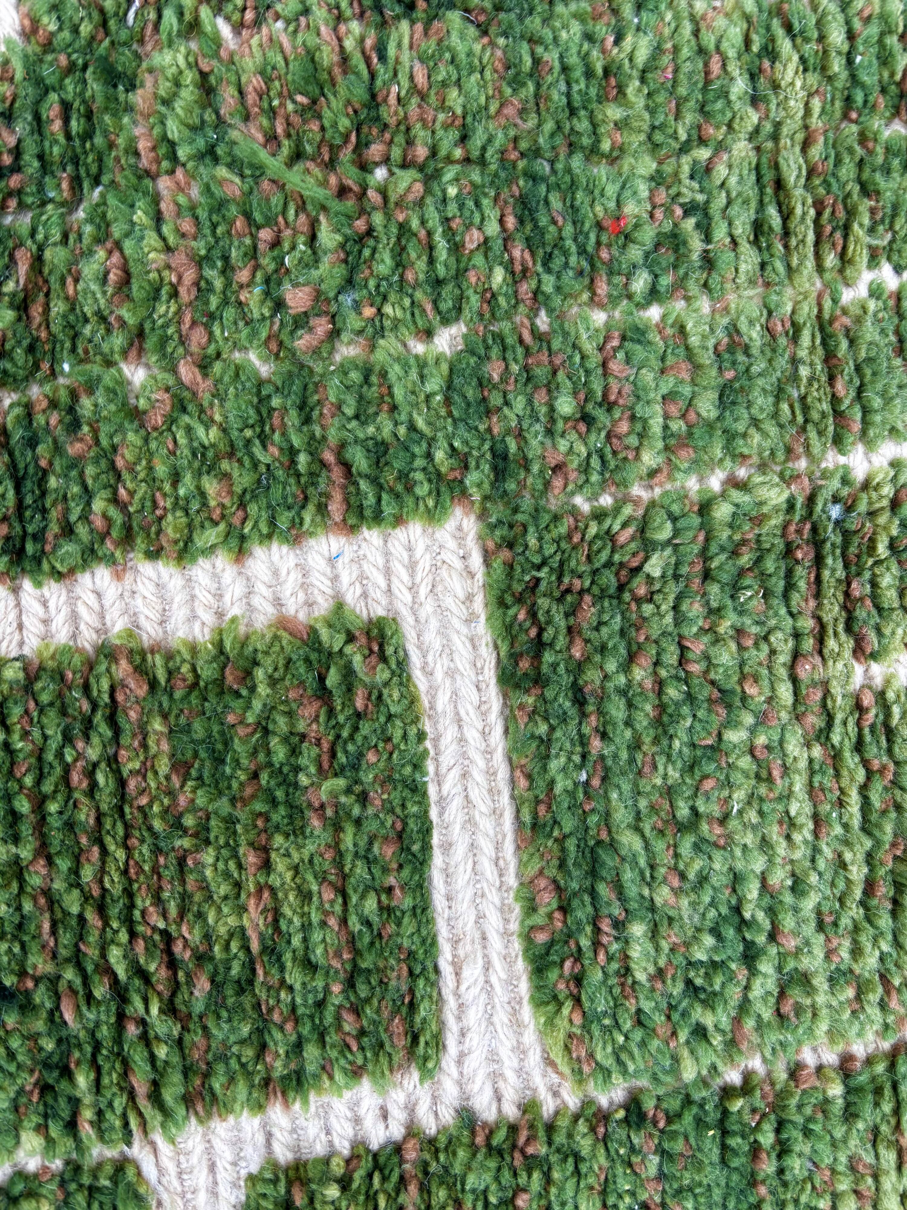 Tapis berbère marocain vert en laine – Tapis couloir artisanal design 80x37