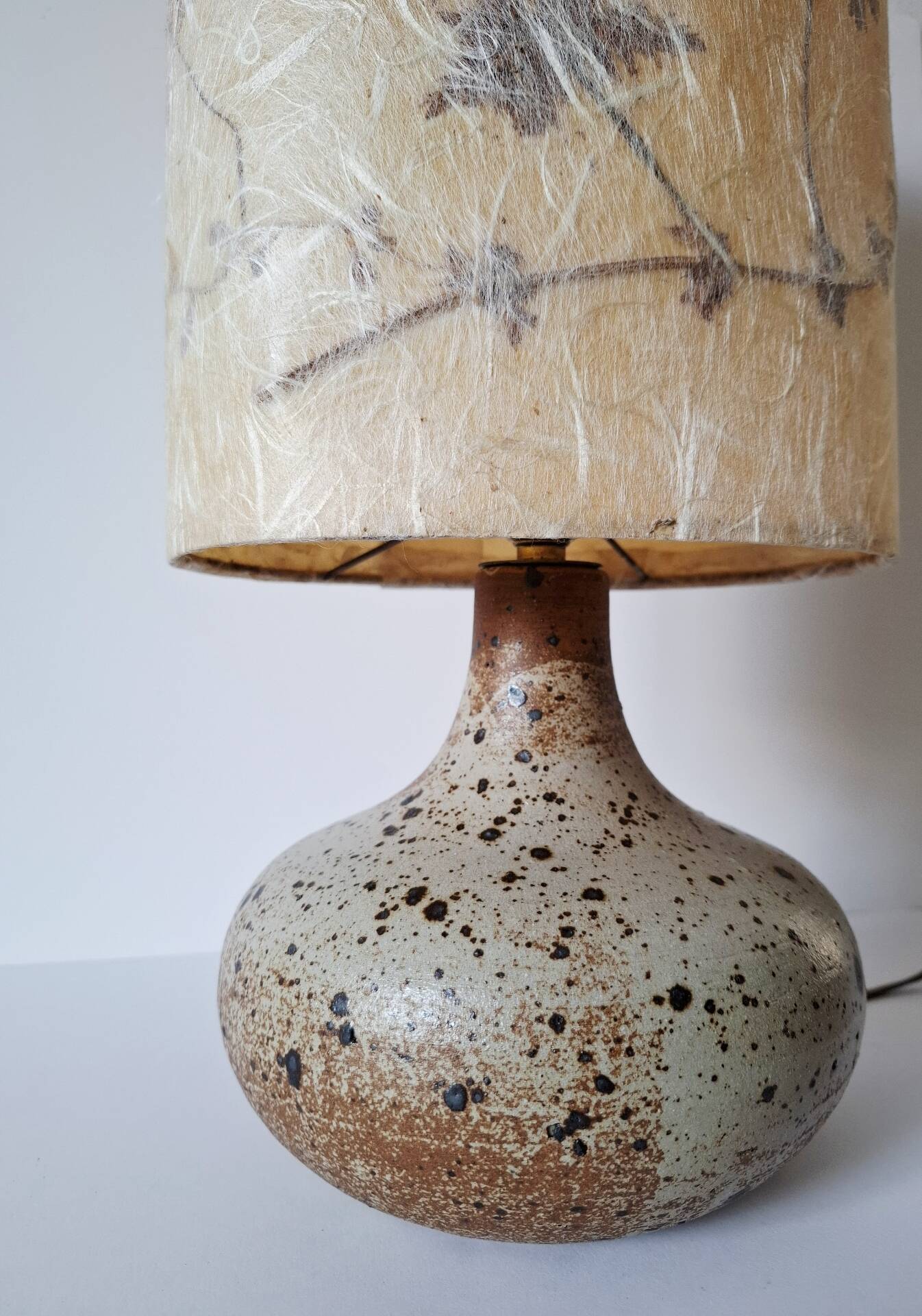 Vintage pyrite stone lamp