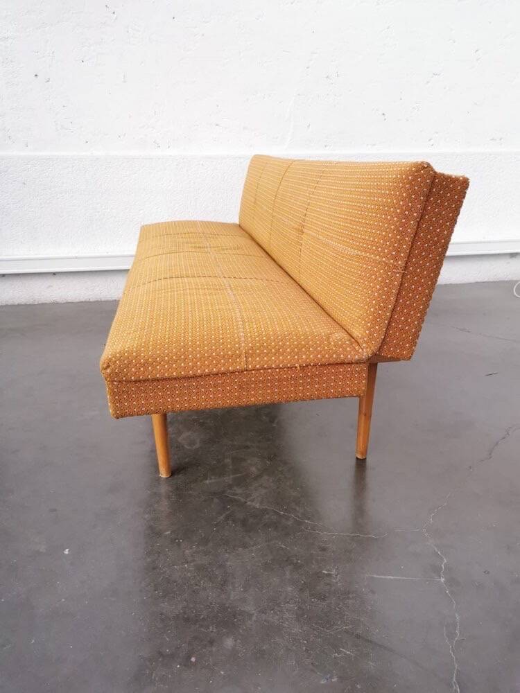 Daybed design vintage – Miroslav Navratil, années 60