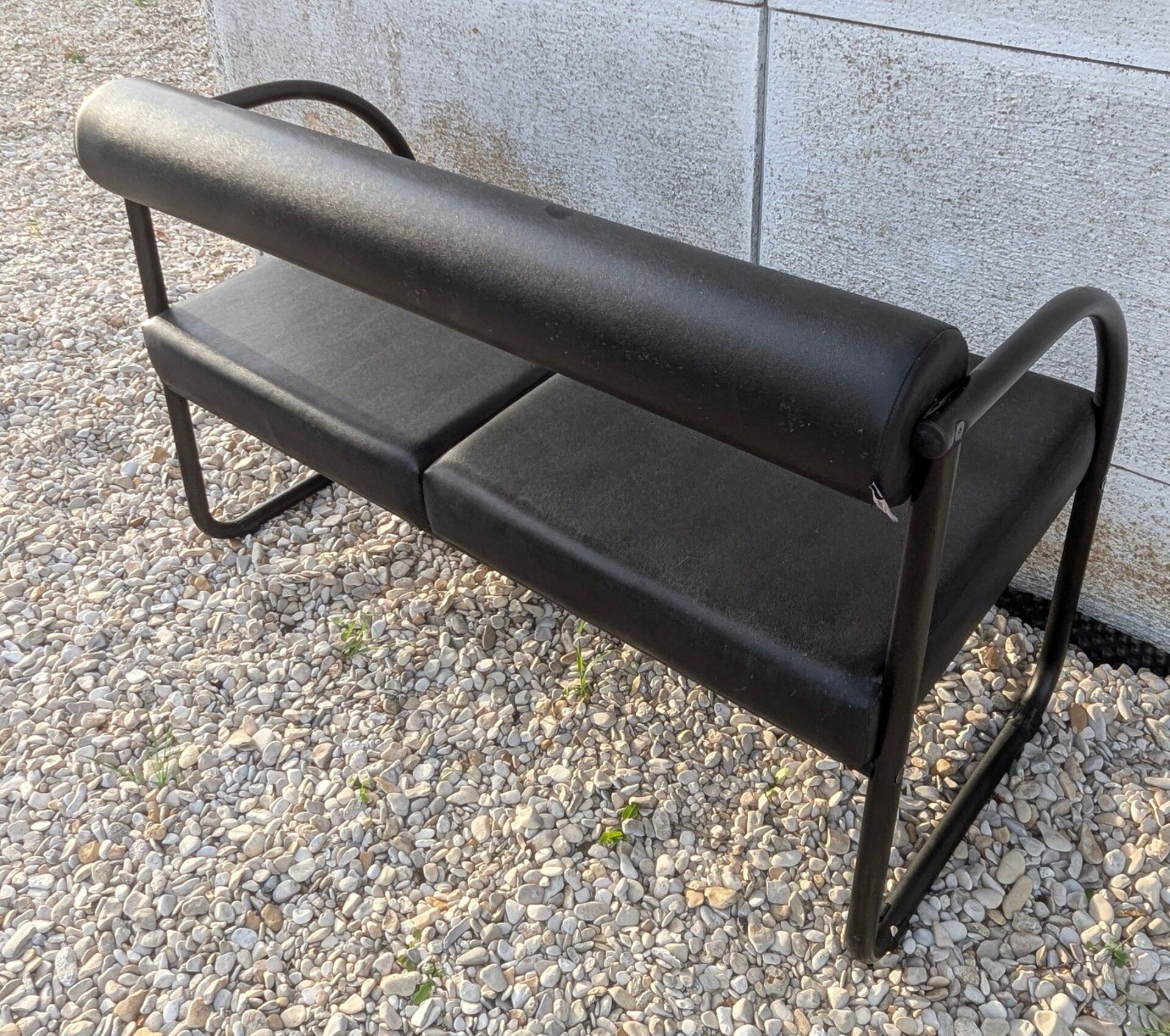 Vintage 2-seater sofa, 1980s salon design.