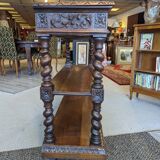 Oak serving console