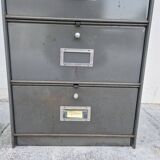 "Ronéo" metal filing cabinet with flaps, 1950s industrial
