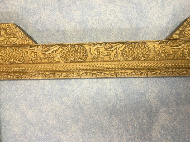 Frame 1900 old gold 44 x 53 cm at the strongest