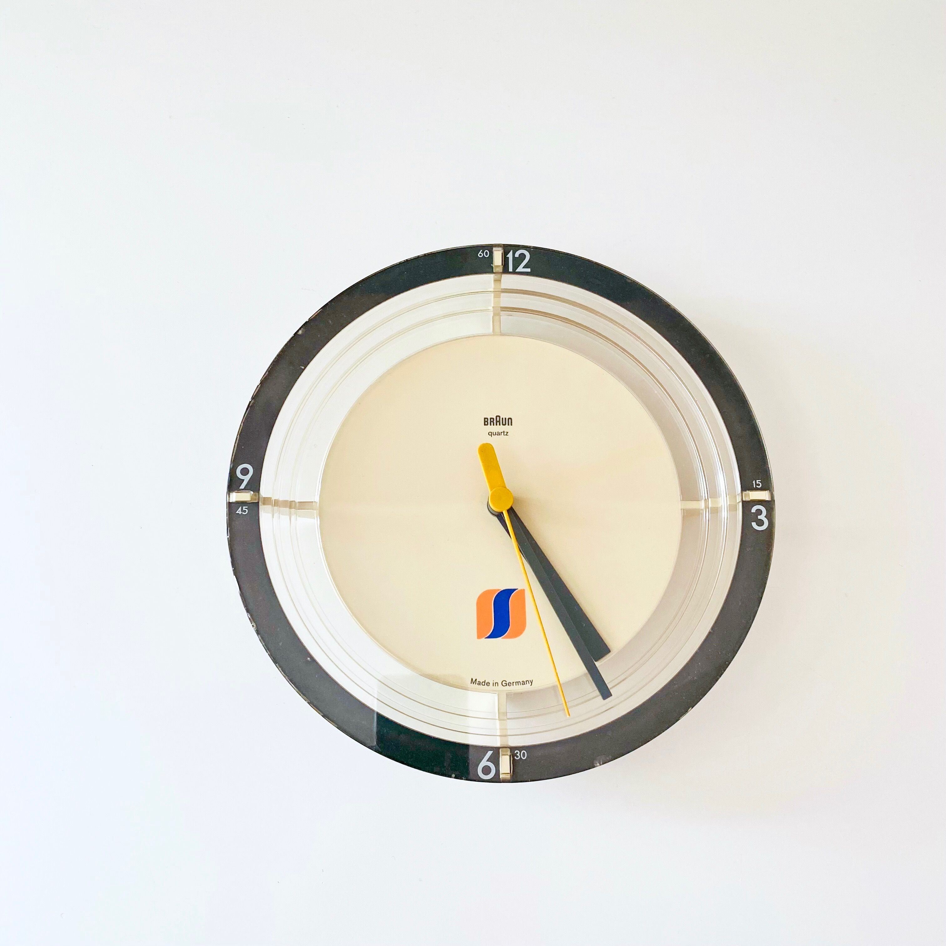 Vintage wall clock braun abw 21, dietrich lubs | Selency