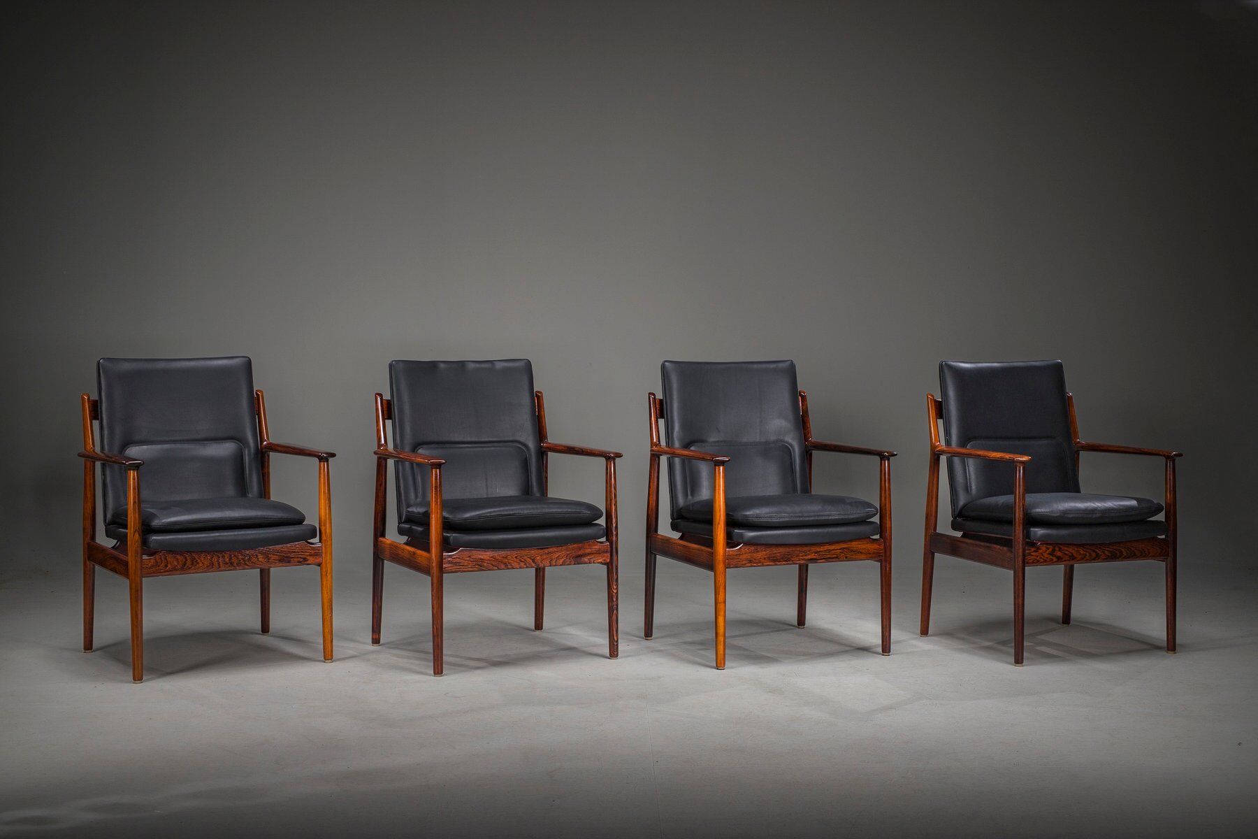 Danish Model 431 armchairs in leather by Arne Vodder for Sibast Møbler, 1960s, set of 4