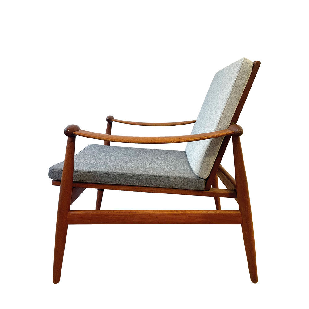 Armchair model FD 133 by Finn Juhl