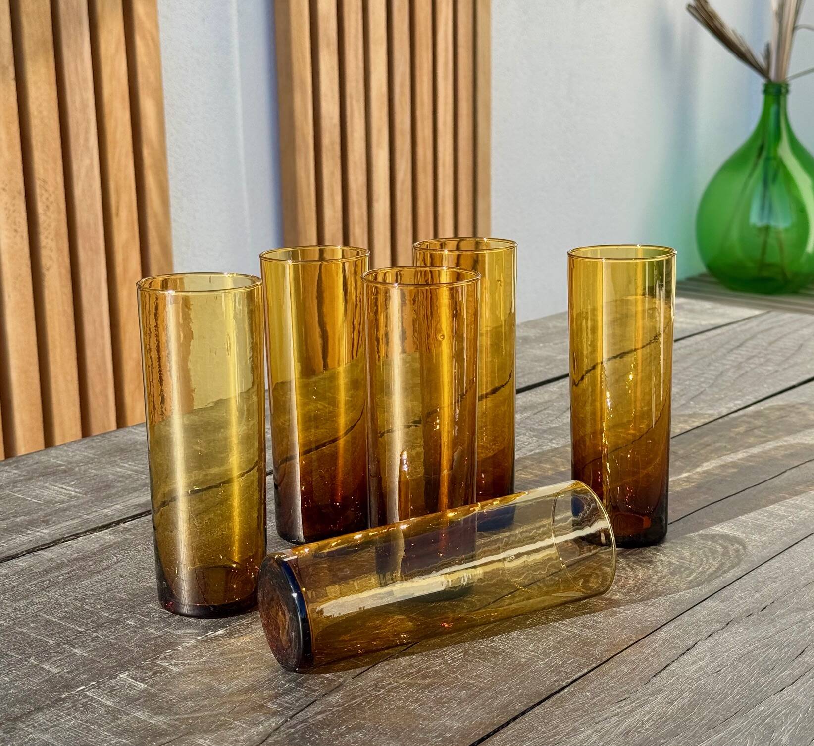 6 amber glasses